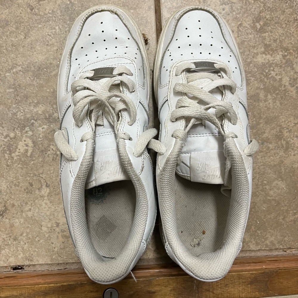 White  Athletic Sneakers - Classic Low-Top Nike Air Force 1